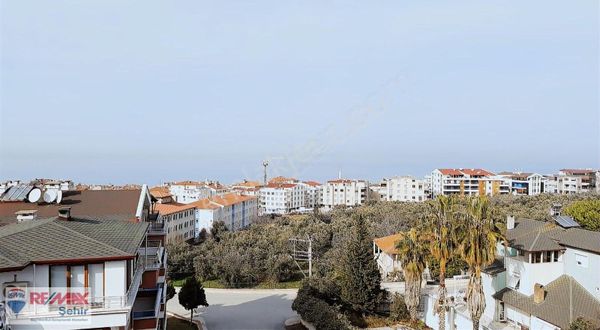 Remax Yalova'dan Çınarcıkta Satılık Deniz Manzaralı Dublex Daire