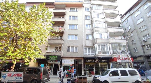 Remax Yalova'dan Merkezde Fevziçakmak Mah. 5 Adet Satılık Daire
