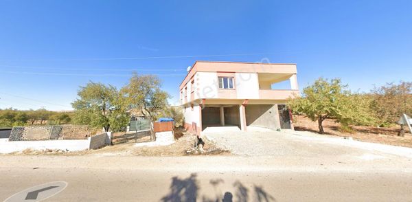 Hanedan Gyo'dan B.karakuyuda Satılık Asfalt Üstü Bağevi