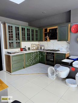 Devırx'den Yıldırım Caddesi'nde Özel Ve Prestijli Yapı Mağazası