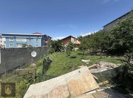 Toprak Gayrimenkul'den Veliköy'de İmarlı İfrazlı 450m2 Arsa