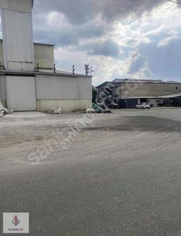 Ana Yola 500 Metre Mesafede Sanayi 625 M2