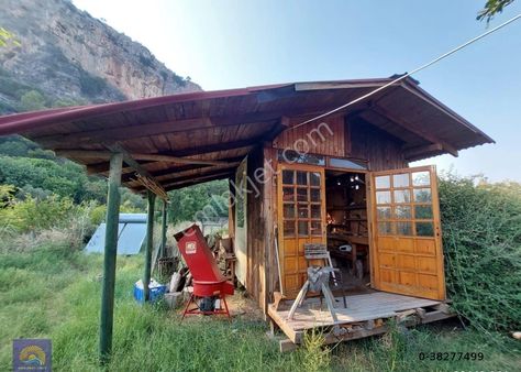 Köyceğiz Çandırda Dalyan Kanalına Yakın 15 000 M2 Müstakil Arazide Tek Katlı Ev Satılık