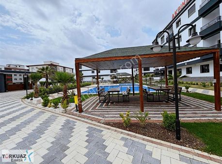 Mesude Tunçay Dan Torbalı Mh. Havuzlu Sitede Lüx 3+1 Sıfır Daire