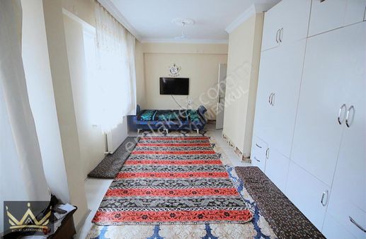 Royal'den Satılık Geniş 1+1 Apart Daire Full Eşyalı