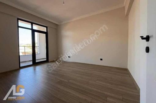 Ahmet Güler Emlak'dan Sıfır 3+1 Daire