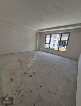 Hg-119 Çamlıca Mah. Arakat Merkezi Konum 135 M2 Satılık 3+1