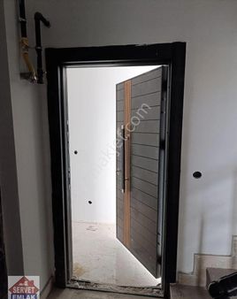 Satılık Süper Konumda 120.metre Kare 2+1.sıfır Garajlı Lüxs Daire