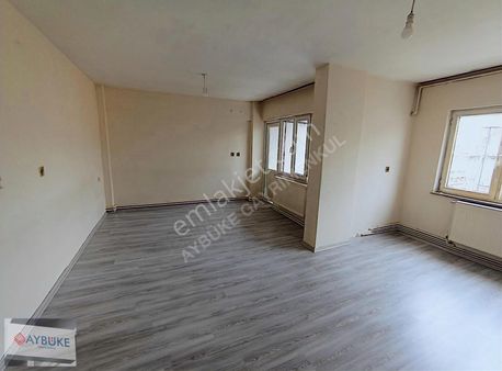 Halk Cd Cadde Üzeri Fırsat Daire