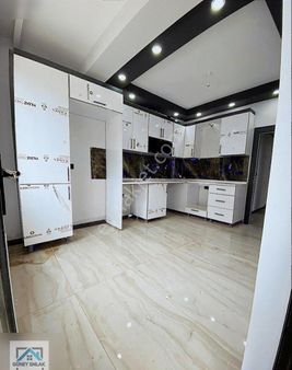 Emek Mh Bahçeli Nizam Satılık 2+1 Daire