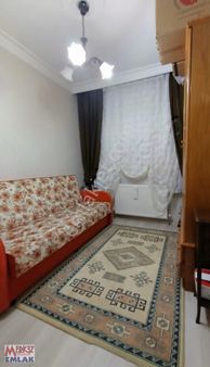 Eyüp Sultan Rami Düğmeciler Mahallesinde Satılık 3+1 Daire