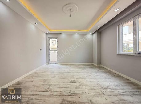 Bağlarbaşı Mahallesi İstasyon Cad Yakını 2+1 95 M2 Yüksek Giriş