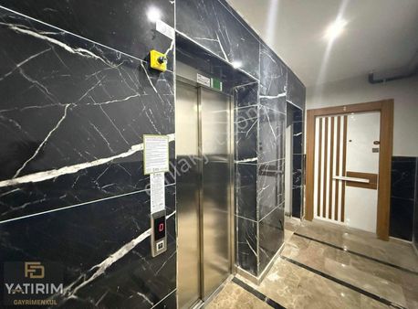 Darıca'da Çift Banyolu Geniş Muhteşem 3+1 169 M² Fırsat Dubleks