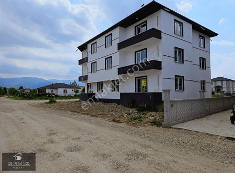 Akyazı Yeni Mahalle'de Fırsat! Sıfır, Harika Konumlu2+0 Daireler