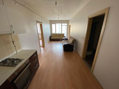Marmara'dan Ayşekadın Yerleşkesine Yakın 2+1 Kiralık Daire