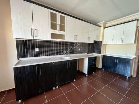 Lider’den Karapürçekte 14 Daire 5 Dubleksli Komple Satılık Bina