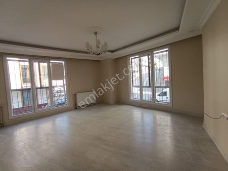 1+1 Giriş Kat Kaçırılmıycak Daire