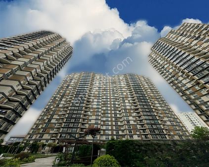 Beylikdüzü Ağca'dan Haftanın Bombası! Satılık Dekorlu Giriş Kat!