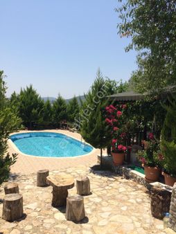 Goldhouse Dan Satılık Villa 360m2 Arsa İçinde Havuzlu 3+1 Fırsat