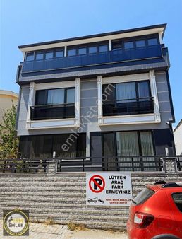 Bandırma Stm Emlaktan Satılık Eşsiz Tripleks Villa