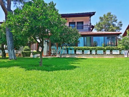 Win'den Gama Konutlarında Kış Bahçeli Ultra Lüks Geniş 3+1 Villa