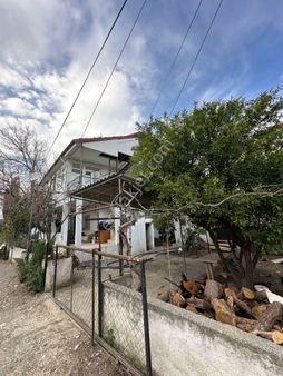 Ortaca Cumhuriyet Mah. 357 M2 Arsa İçinde 3 Katlı Ev Komple Satılık