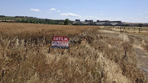 T.dağ Muratlı K.d.turan Mah.de Köşe Yeni Yapılan Toki Konutlarına Yakın( 392.19)m2lik Satılik Arsa