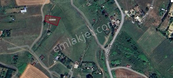 Arnavutköy Tayakadın Satılık Arsa , 222 M2 Merkezde Yolu Var Hisseli