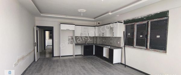 07 Truva Emlak'tan Finike Sahil'de Deniz Manzaralı Daire