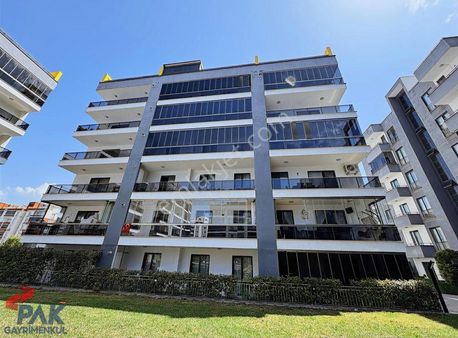 Güzelyalı Yalıport Ta En Nezih Site Geniş Ferah Kullanışlı 3+1