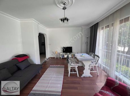 Küçükbakkalköy Mah.hisar Evleri Sitede 3+1 110 M2 Yüksek Giriş