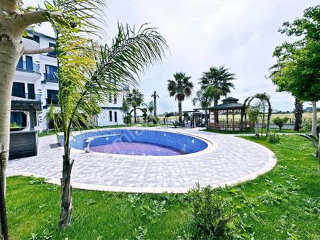 ⚡️fırsat Daire Plaja 500 Mt. 3+1 Dublex Havuzlu Site İçerisinde⚡️