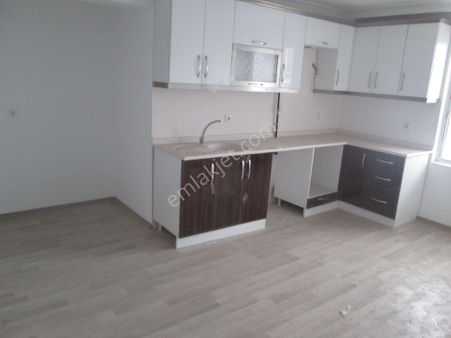 Krc'den Merkezi Konumda Asansörlü Satılık 3+1dublex Daire