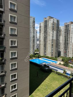 İnnovia2de Satılık 2+1 Havuz Manzaralı Daire