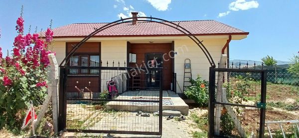 King House Kurumsaldan Akçakirazda Bahçeli Toki