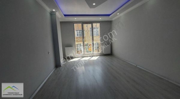 Türkmen Emlaktan Satılık 2+1 Sıfır Asansörlü Çift Balkonlu 2 Kat