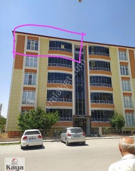 Kaya Emlaktan Satılık 3+1 Daire 155 M2 Artı155 M2 Altta Eklentisi Vardırp