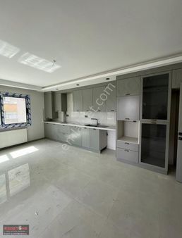 T.özal Bulvar Üzeri 4+1 Satılık Lüks Daire Eşsiz Konum