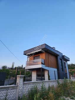 Talas Zincidere De Mesken Ruhsatı Alınmış Lux Villa