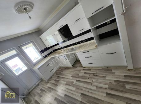 Muslu Gayrimenkulden - Satılık Buhara Klasiği 3+1 Bakımlı Daire