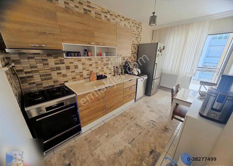 Ataşehir De Önü Açık Köşe Konumda Doğalgazlı Satılık Daire