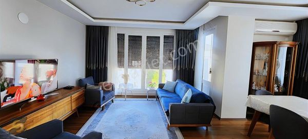 Kartaltepe'de Metro Metrobüse 200 Metre Mesafede 3+1 Ferah Daire