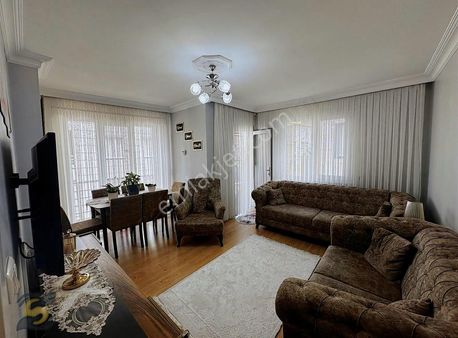 Silahtarağa'da Masrafsız, Aydınlık, Geniş Ve Ferah 2+1 Arakat