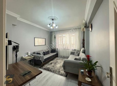 Bayrampaşa'da Harika Konumda Satılık Fırsat Daire