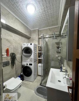 Gaziosmanpaşa Merkez Mah.yüsek Giriş Daire Kullanışlı 2+1