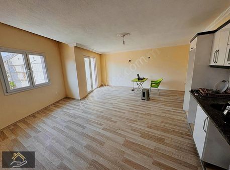 Karlık Gayrimenkulden Satılık 5+2 Daire