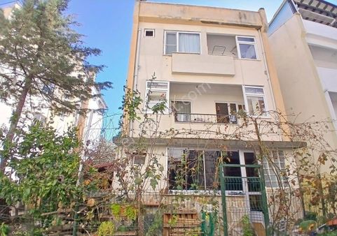 Orko Gayrimenkul'den Akçay Merkez'de Satılık 4+1 Fourleks