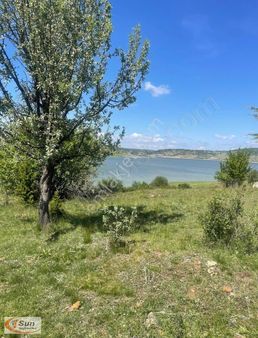 Sun Gayrimenkul'den Bözöyük Barajına 300mt 589m2 Satılık Tarla