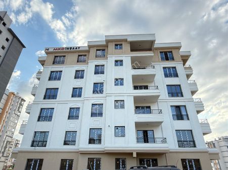 Mimsin Şirintepe Mahallesin De Mükemmel Konumda Satılık Kombili Daire