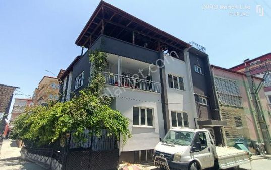 Satılık Mustakil Bina Karaman Mevkisinde 4 Daire